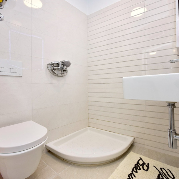 Bathroom / WC, Studio Apartment Ginger Porec, Apartments Aria and Ginger in the center of Poreč and near the sea, Istria - Croatia Poreč