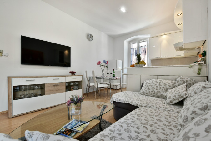 Interior, Apartments Aria and Ginger in the center of Poreč and near the sea, Istria - Croatia Poreč